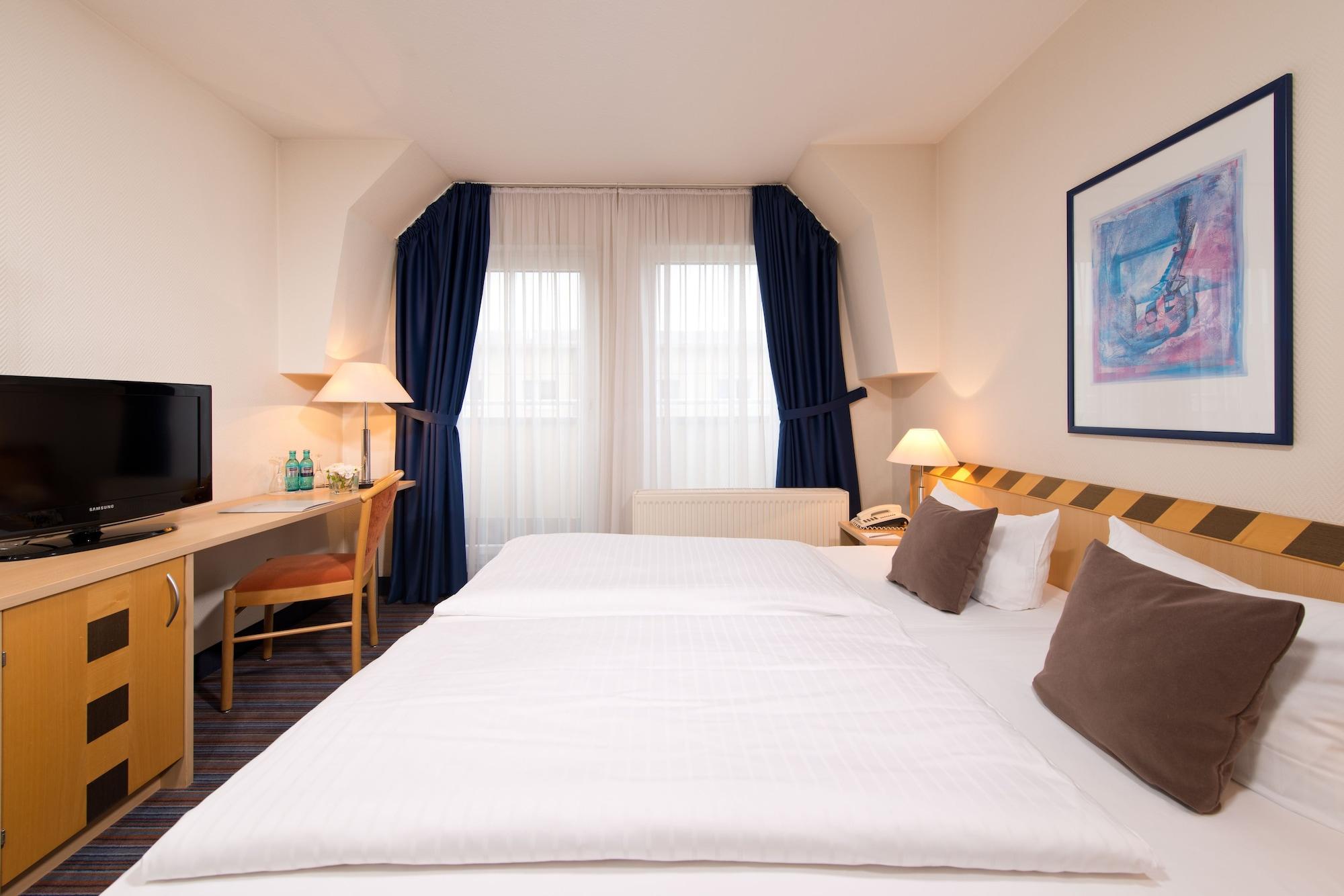 Achat Hotel Dresden Elbufer מראה חיצוני תמונה