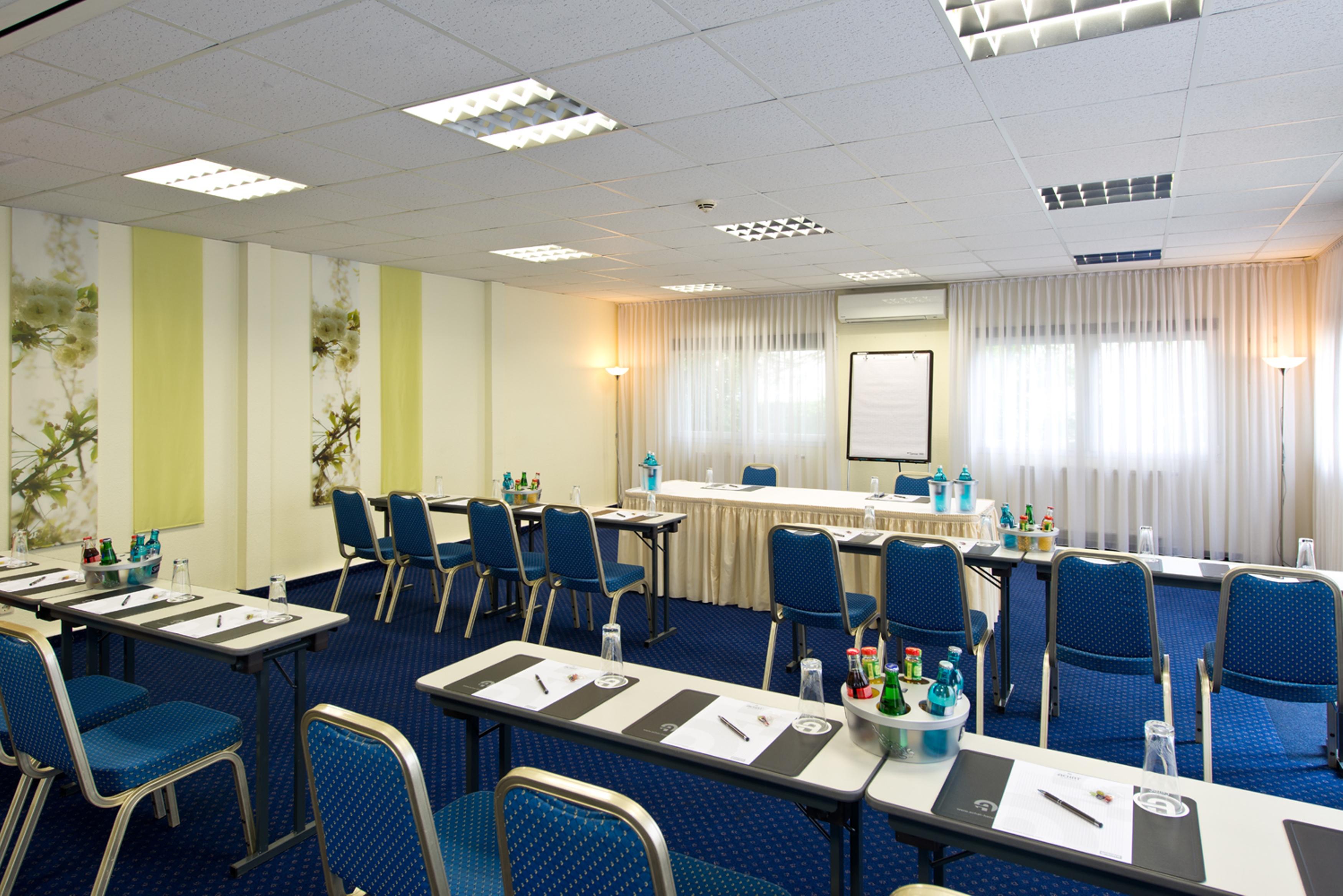 Achat Hotel Dresden Elbufer מראה חיצוני תמונה