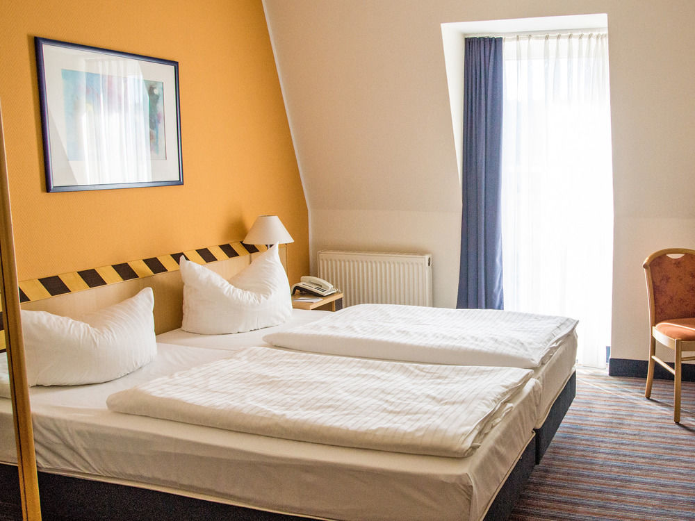 Achat Hotel Dresden Elbufer מראה חיצוני תמונה